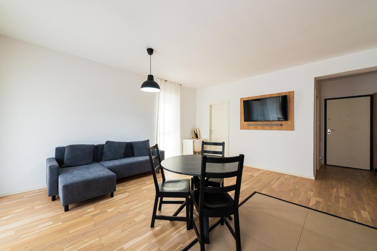 Sara - Stylish Apt With Balcony Near Piata Obor Букурещ Екстериор снимка