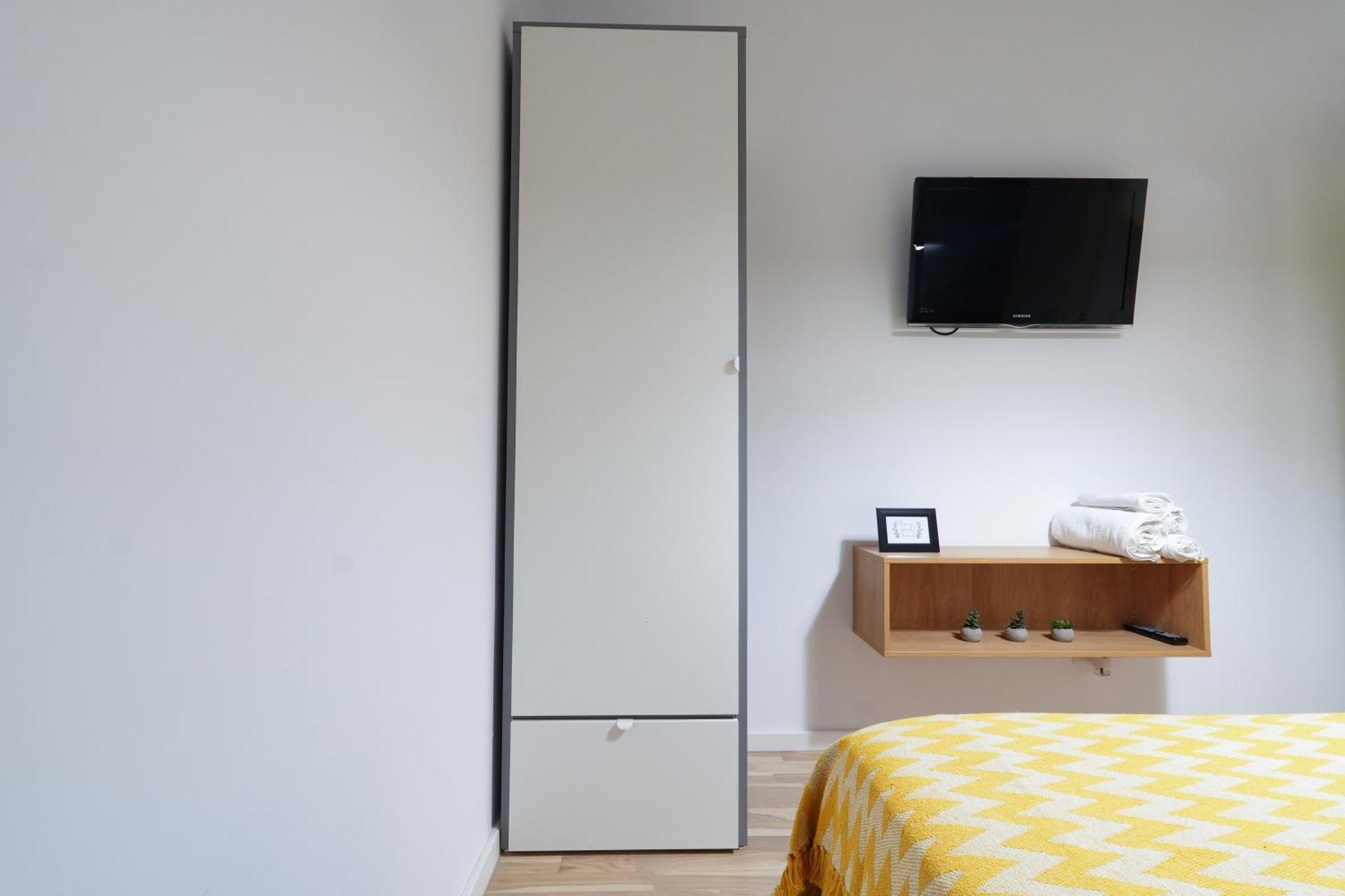Sara - Stylish Apt With Balcony Near Piata Obor Букурещ Екстериор снимка